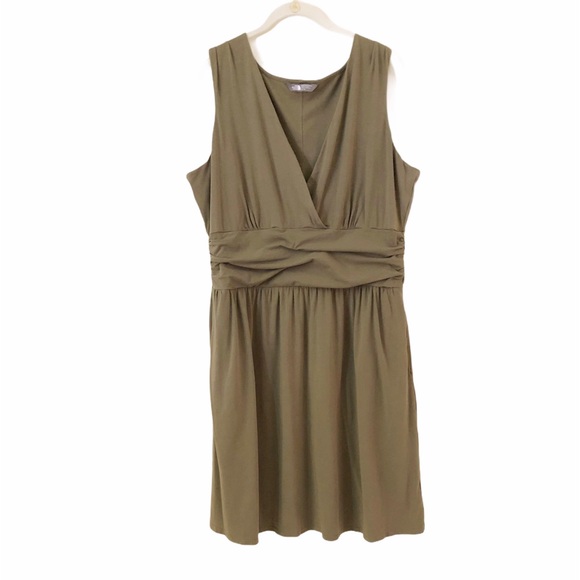 The North Face Dresses & Skirts - The North Face Heartwood olive green dress size XL